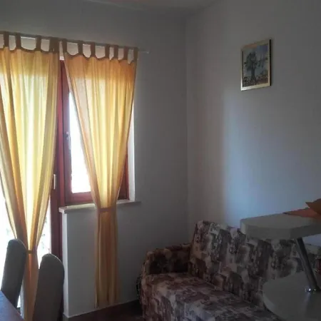 Smilje I Maslina - One Bedroom With Terrace 2 Daire *