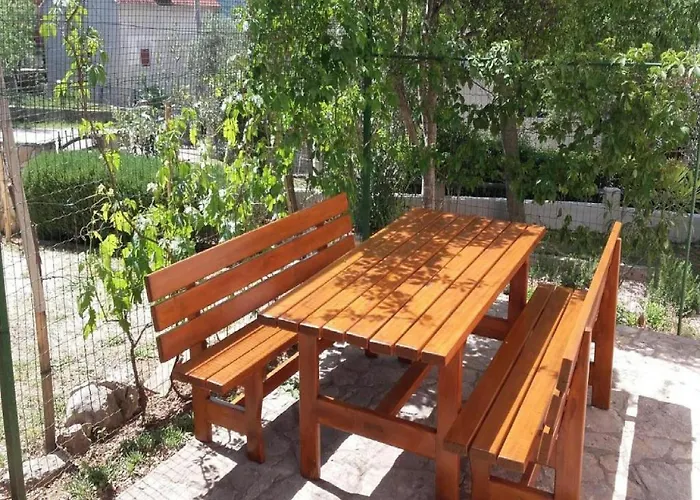Smilje I Maslina - One Bedroom With Terrace 2 Апартаменты *