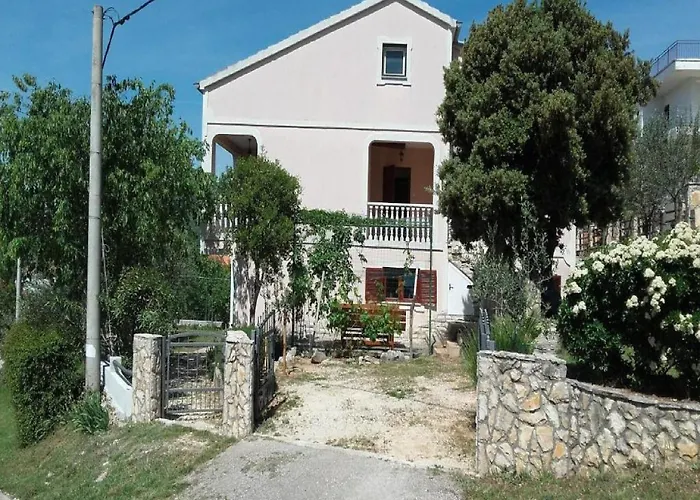 Smilje I Maslina - One Bedroom With Terrace 2 Апартаменты