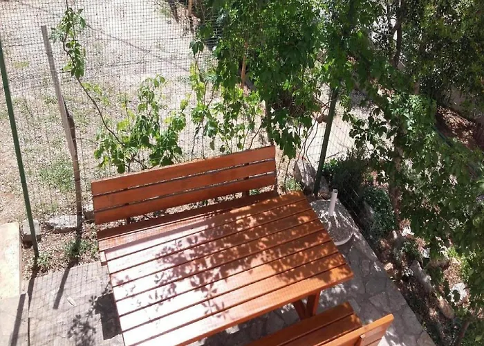 Апартаменты Smilje I Maslina - One Bedroom With Terrace 2